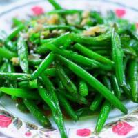 Plate of green beans